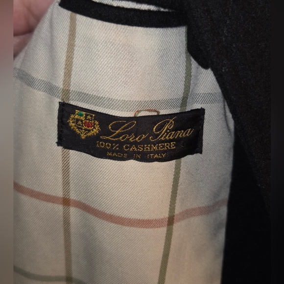 Men's Loro Piana Black Cashmere Quilted Vest - Picture 2 of 8